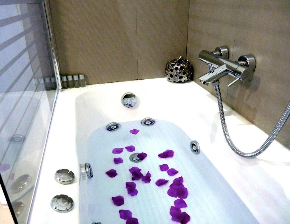 Relux Rome Exclusive Living B&B Екстер'єр фото