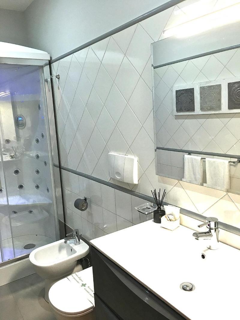 Relux Rome Exclusive Living B&B Екстер'єр фото
